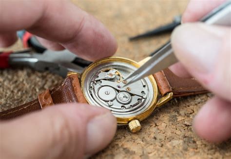 watch repair houston tx.